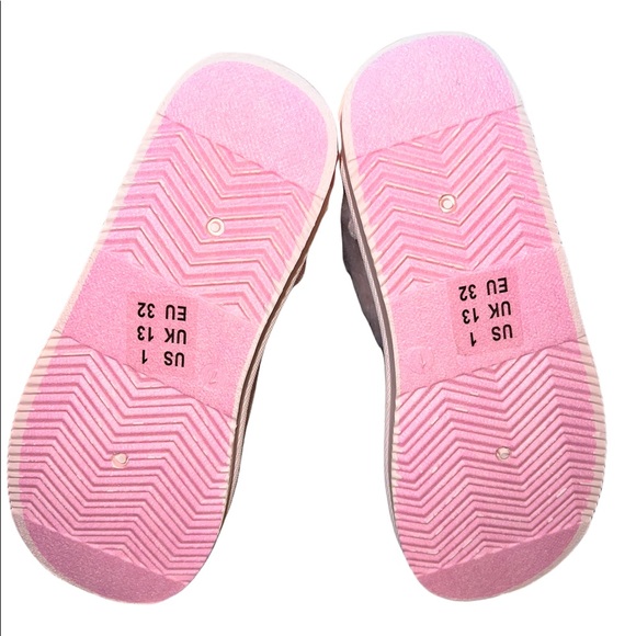 Fabkids, Fuzzy Pom Pom light pink boots. Girl’s sizes 13 & 1 - Picture 4 of 6
